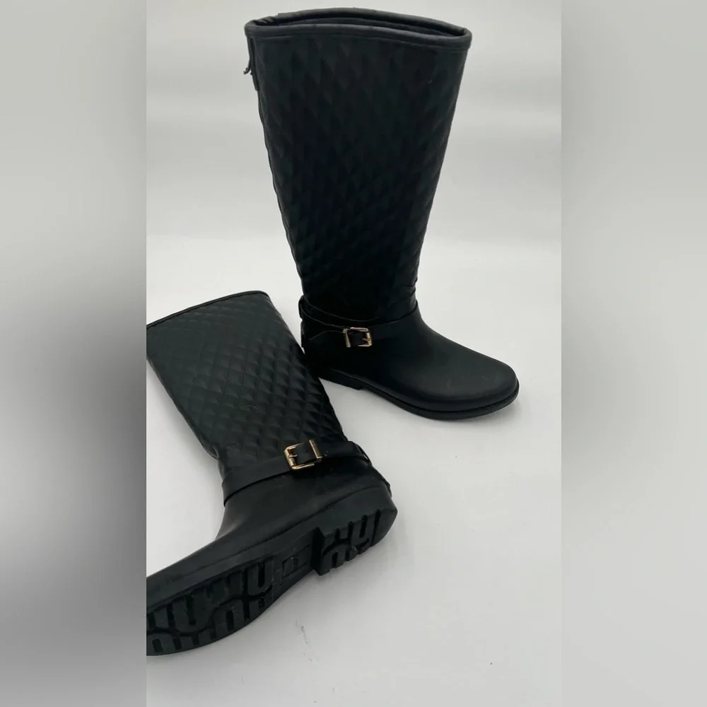 GUESS Women's Lulu Rain Boots Size 8 used
